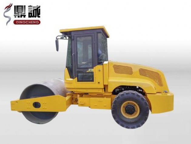 點擊查看詳細信息<br>標題：6噸單鋼輪振動壓路機 閱讀次數：14045